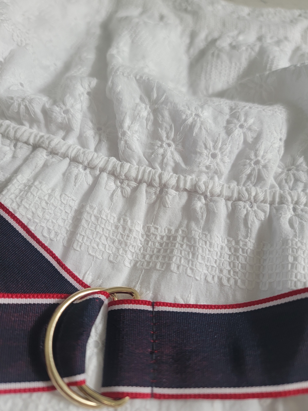 Tommy Hilfiger White Eyelet Midi Dress Logo Ribbon Belt Size 14 Tea Party chic - Picture 12 of 14